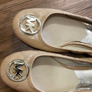 Michael kors flats